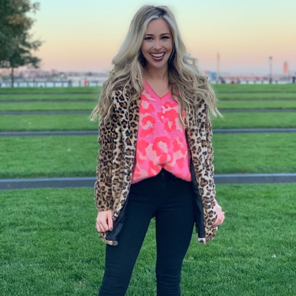 Meet Shawna! - Picture 7 of 8